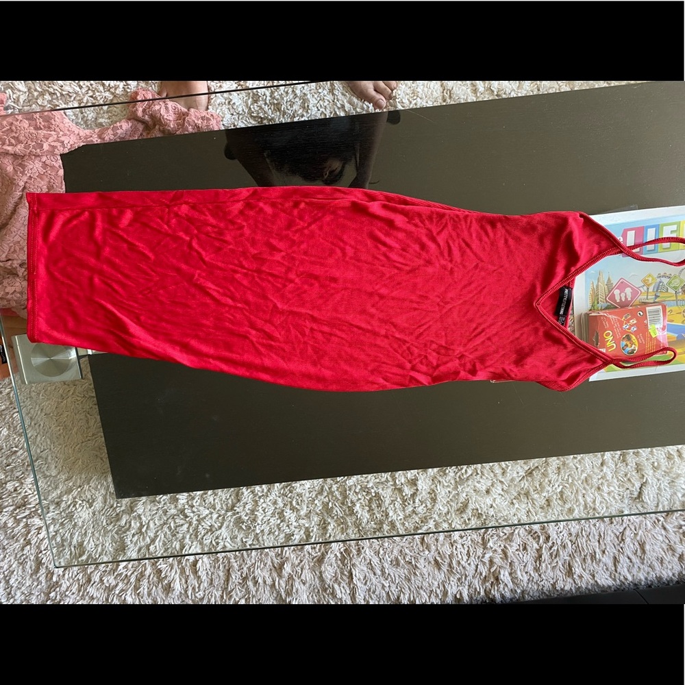 Midi red bodycon dress
